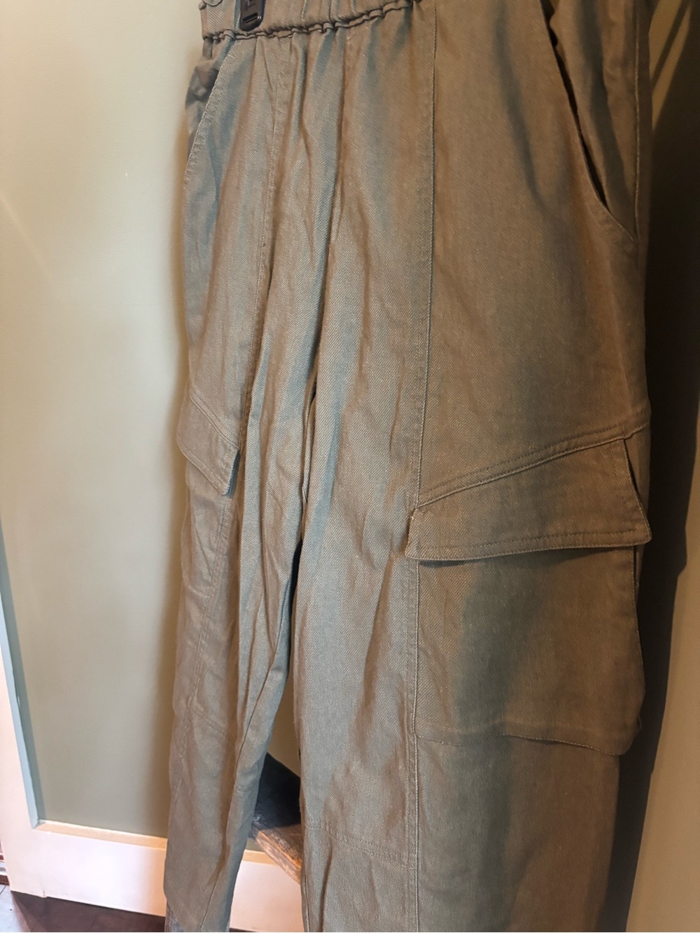 Max Studio Cargo Linen Blend Pant - Picture 4 of 9